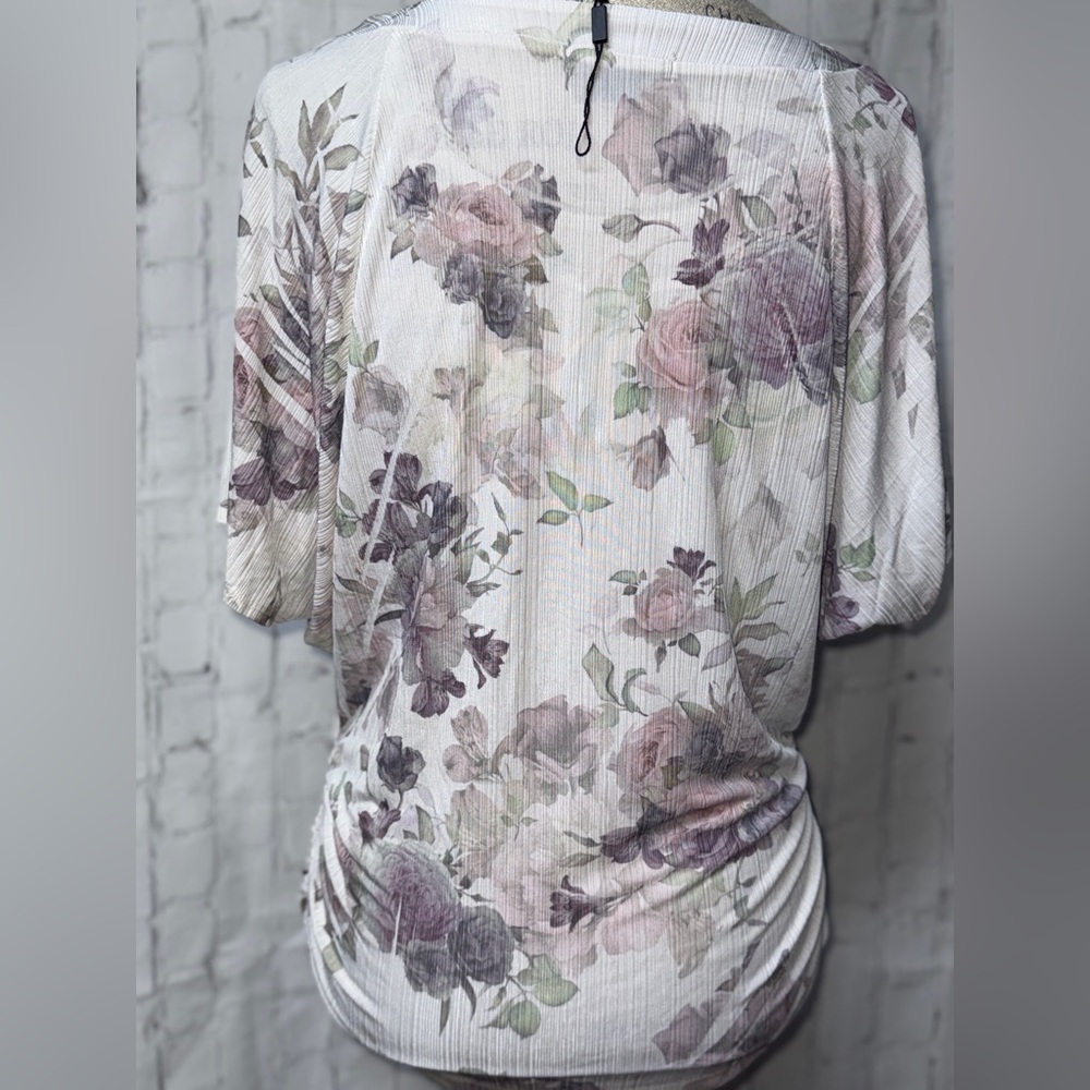 Espresso Floral Blouse in Soft Pastels - Picture 3 of 4
